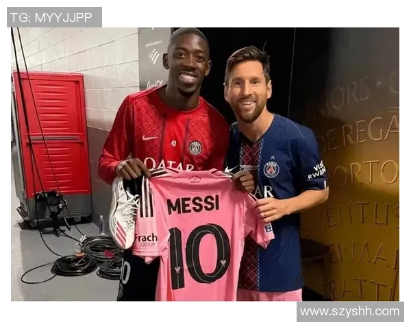 梅西的一天:从清晨训练到夜晚比赛,揭秘世界足坛巨星的日常生活